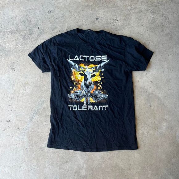 Lactose Tolerant Cow Army Tee Mens size M humor comedy - Picture 1 of 1